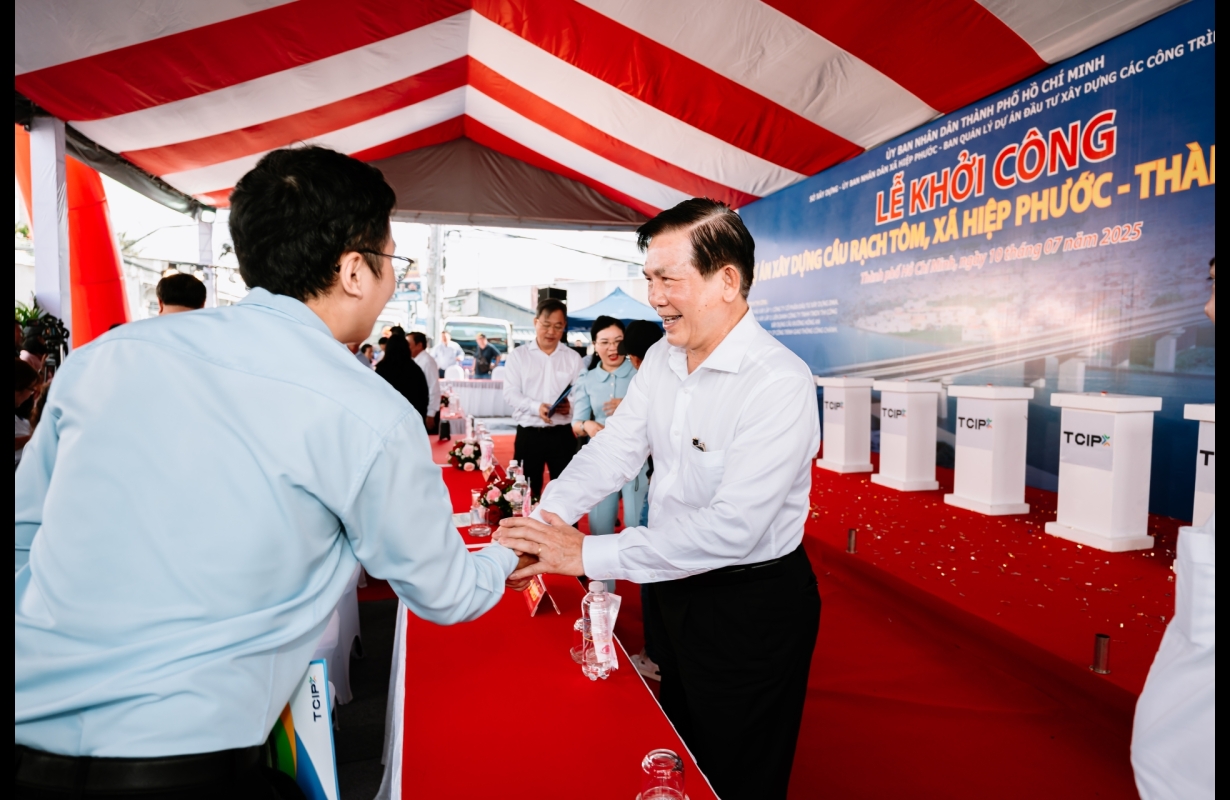 LỄ KHỞI CÔNG CẦU RẠCH TÔM TP HỒ CHÍ MINH