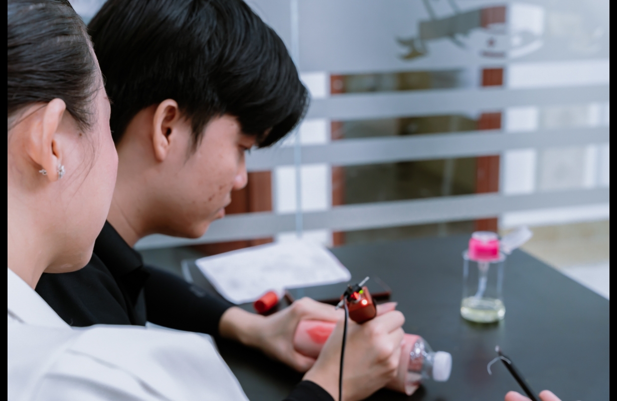 THẨM MỸ VIỆN CARITA ACADEMY