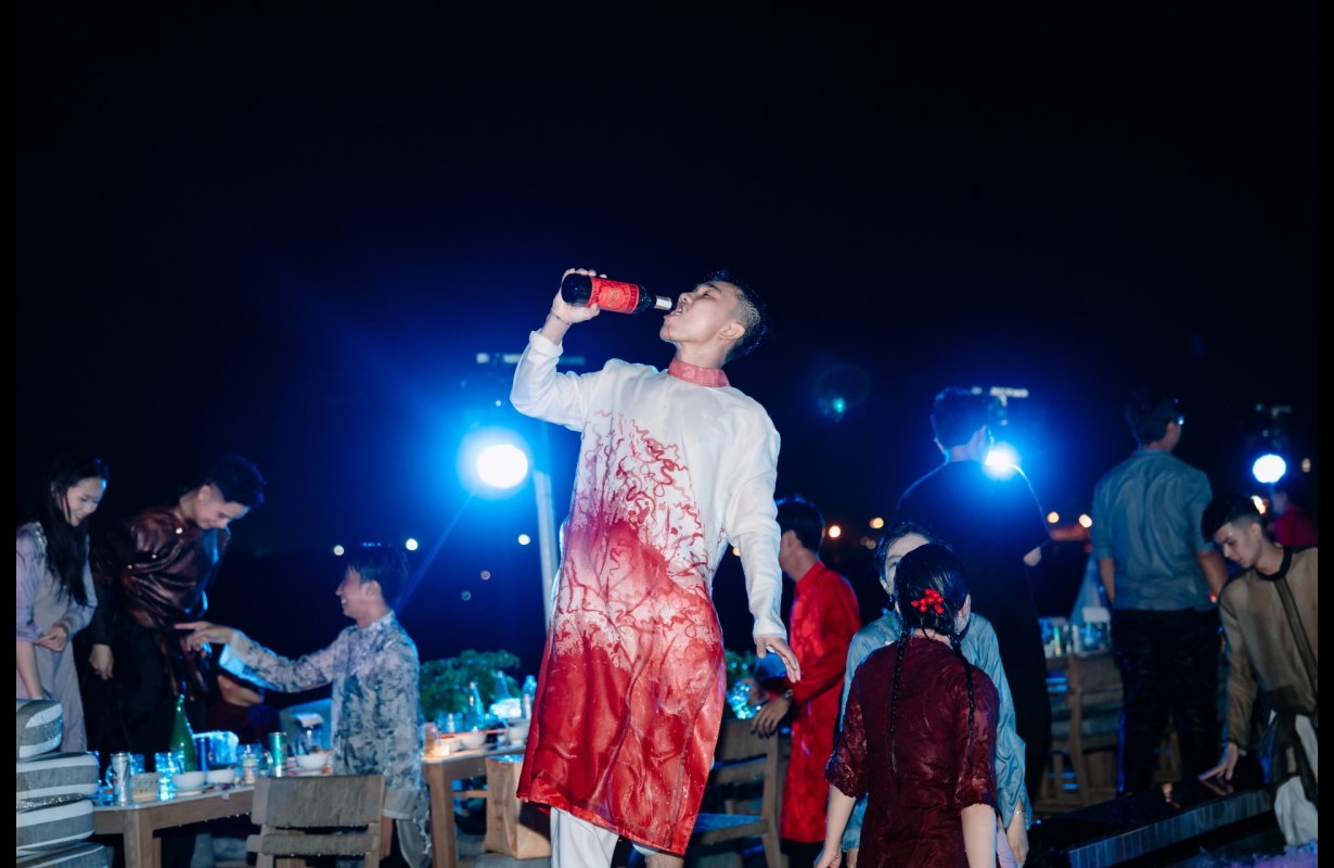 ELITE YEAR AND PARTY