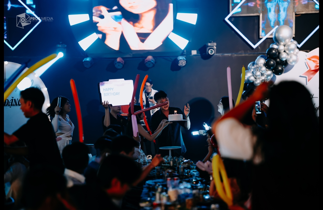 EVENT BY PROS