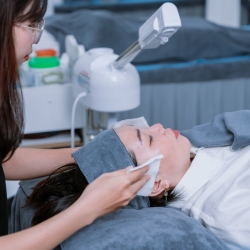 THẨM MỸ VIỆN CARITA ACADEMY