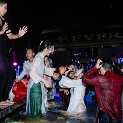 ELITE YEAR AND PARTY