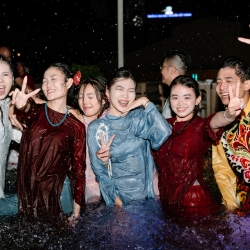 ELITE YEAR AND PARTY