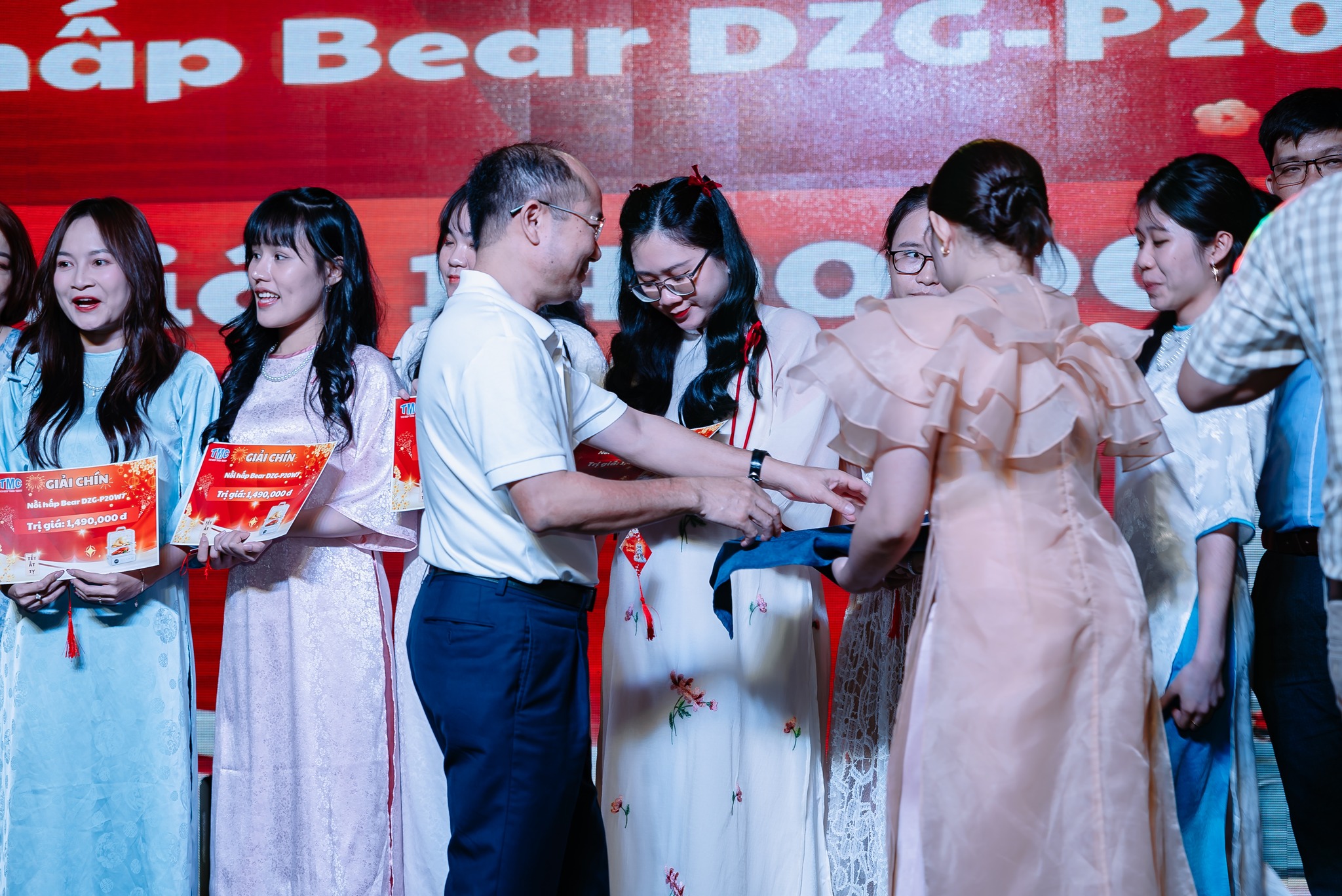 Đơn Vị Quay Chụp Sự Kiện Cuối Năm